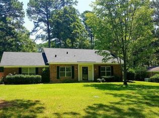 2208 Azalea Dr, Ruston, LA 71270