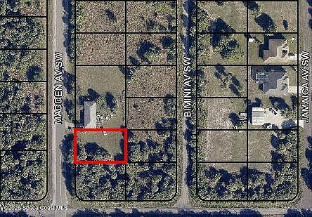 1st image of 2483 Madden Ave SW
