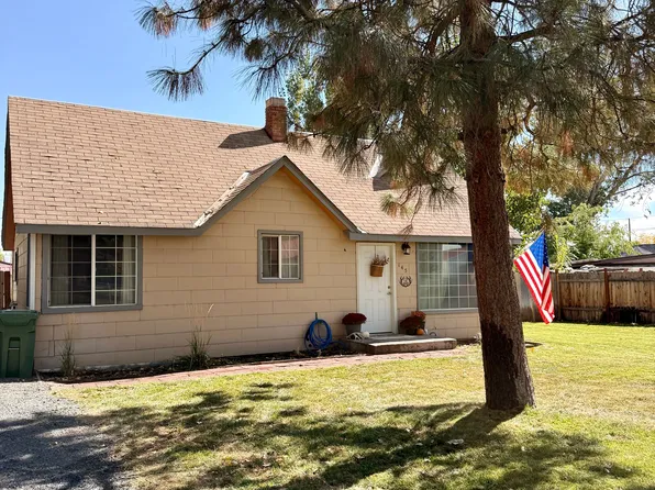145 Woldenberg Ave, Hines, OR 97738