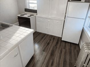 300 Steward Ave #3, Jackson, MI 49201