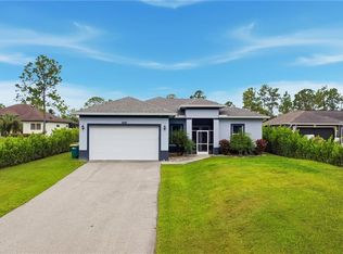 2842 8th Ave NE, Naples, FL 34120