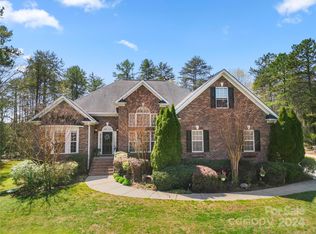 797 Lynnwood Farms Dr, Fort Mill, SC 29715