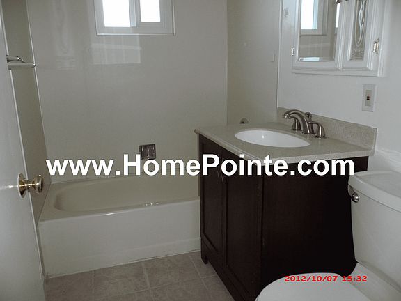 3rd image of 6212 Providence Way