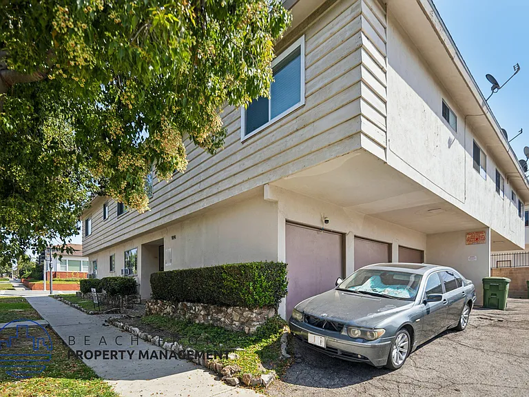 914 S Alma St — Photo 24