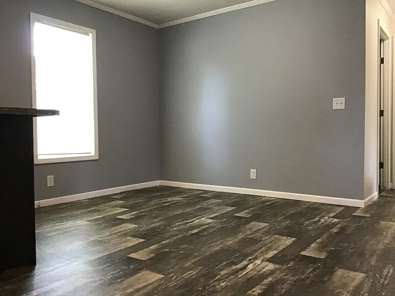 6500 S Division Ave — Photo 13