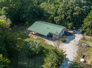 1633 Dixie Meadow Rd, Fulton, MO 65251
