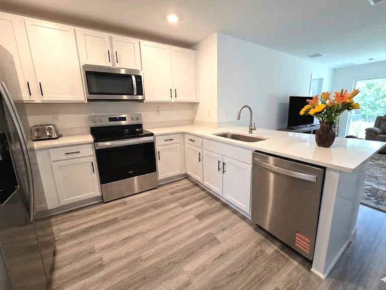 5220 Berry Bay Ave #5220 — Photo 41