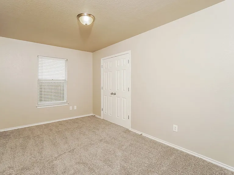 3415 Calico Cor — Photo 11