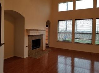 712 Fannin Ln, Mansfield, TX 76063