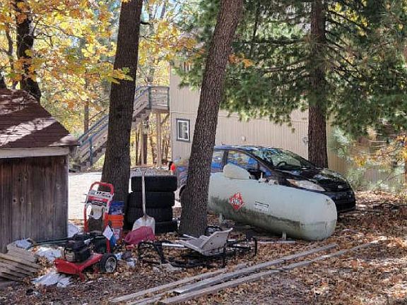 2nd image of 25 Mistletoe Turn