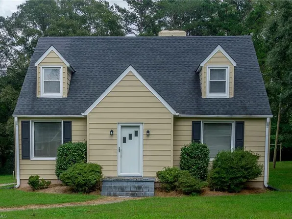 1822 Thompson Dr, Winston Salem, NC 27127