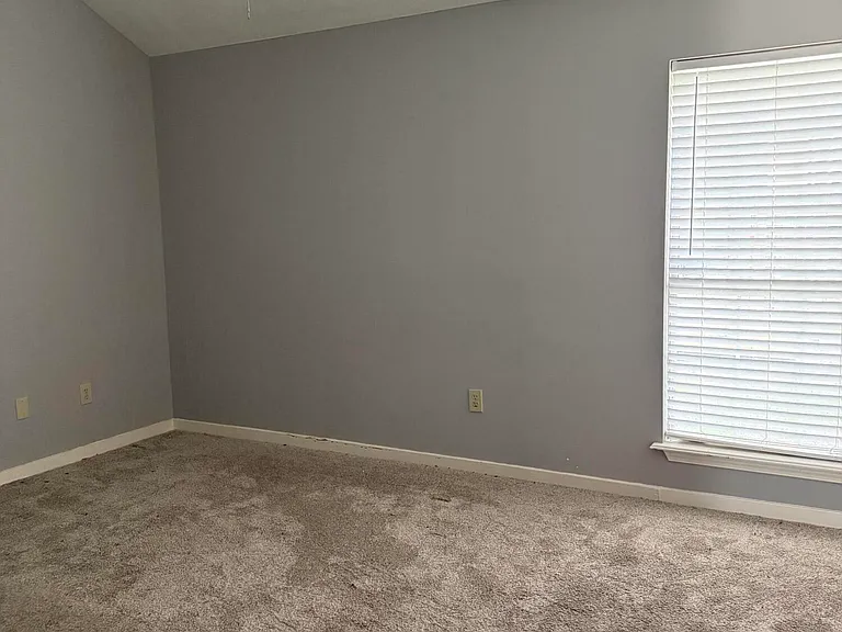 3606 Harle St — Photo 6