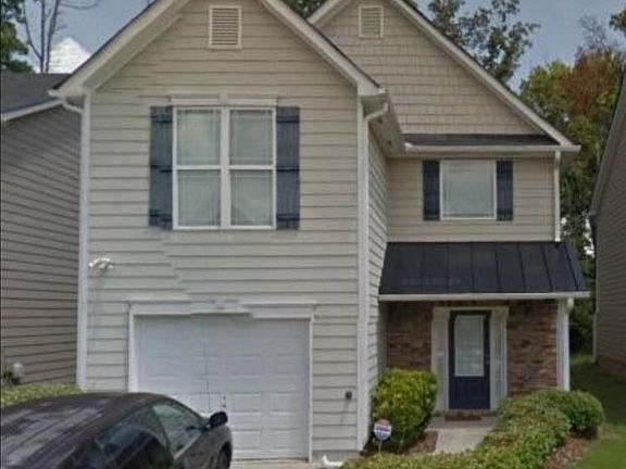 2nd image of 2014 Briar Creek Ct NE