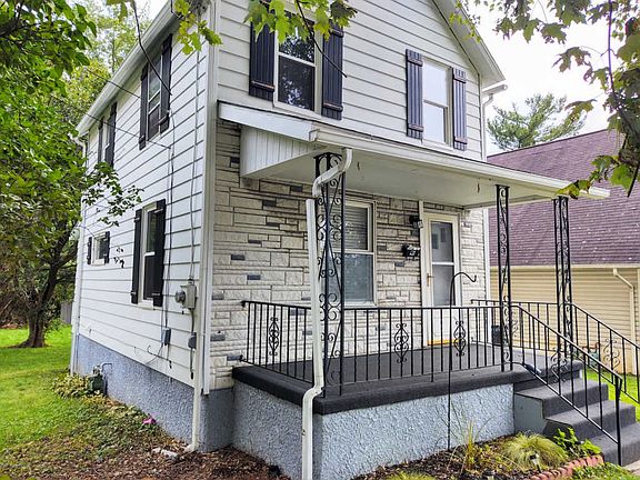 3rd image of 133 Barber St