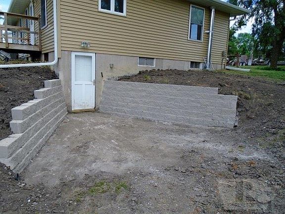 5th image of 269 Washington St