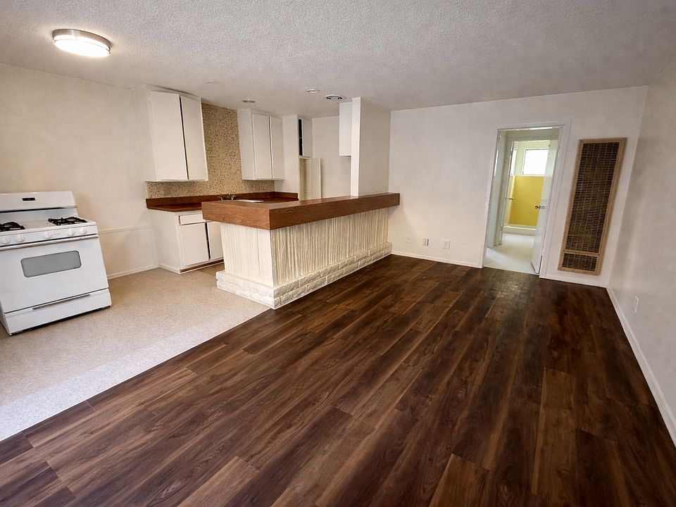 1st image of 1760 Redondo Ave APT 5