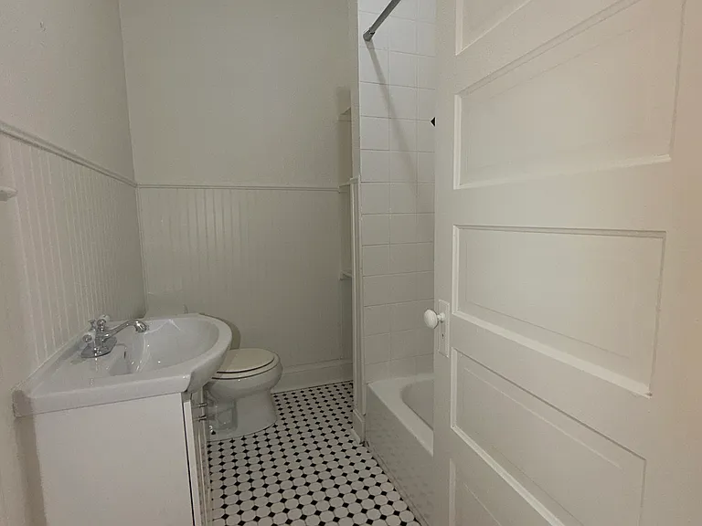 3931 N Bryant St #A — Photo 12