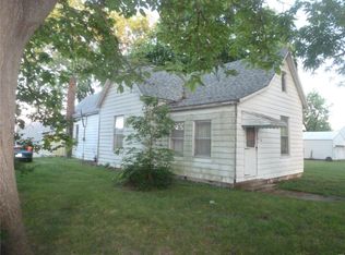 1026 N Hamilton St, Marissa, IL 62257