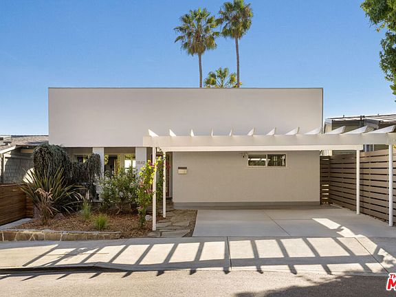 2nd image of 1642 Elevado St