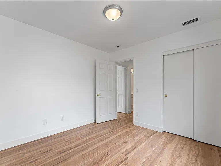 14 Gala Ct — Photo 16