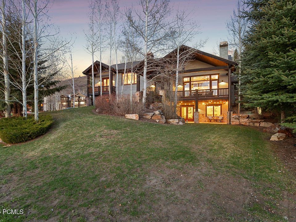 1st image of 2060 Paddington Dr