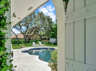 246 Live Oak Rd, Vero Beach, FL 32963