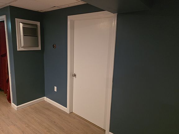 4th image of 35 Nonantum Rd