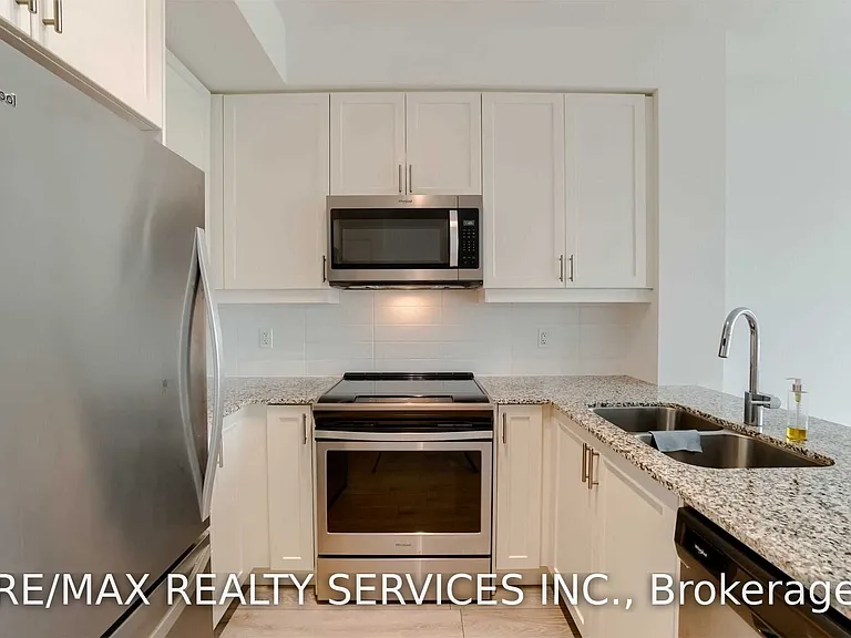 1050 Main St E #219 — Photo 10