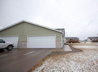 4782 Harvest Dr S, Fargo, ND 58104