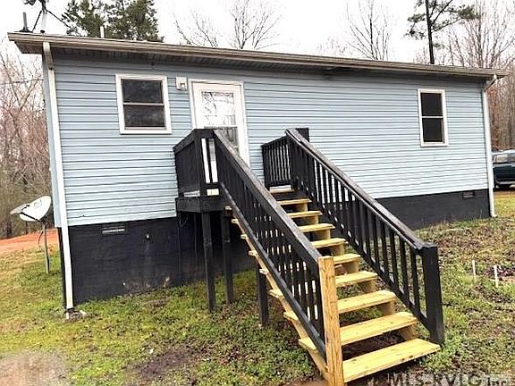 3rd image of 195/271 Red Hill Ln
