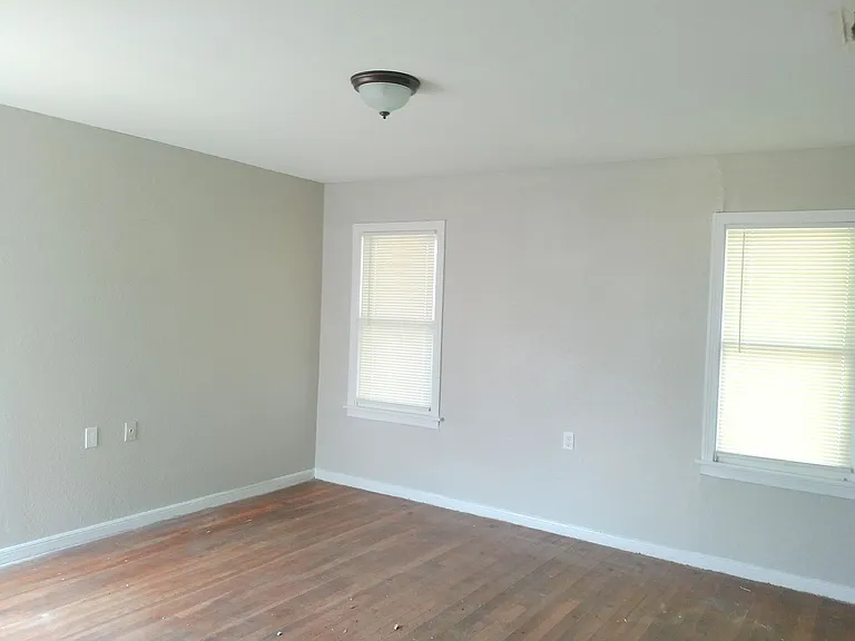 3549 Cypress St — Photo 7