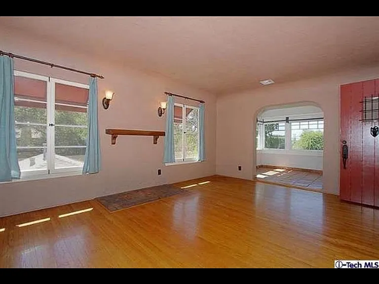 346 Sycamore Gln — Photo 12