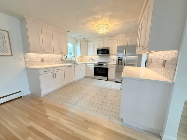 74 Grover St #1, Revere, MA 02151