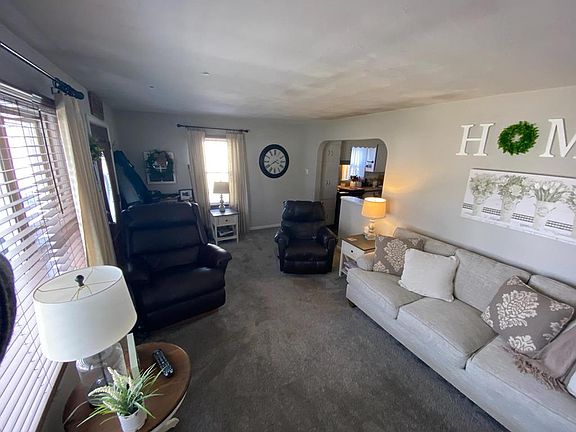 2nd image of 1072 Seminole Ave