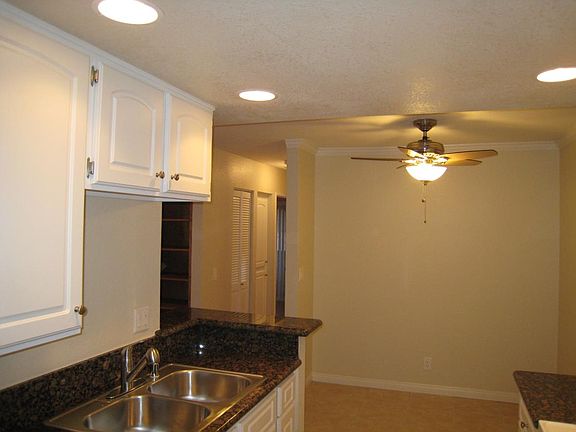 5th image of 4367 Van Dyke Ave APT 2