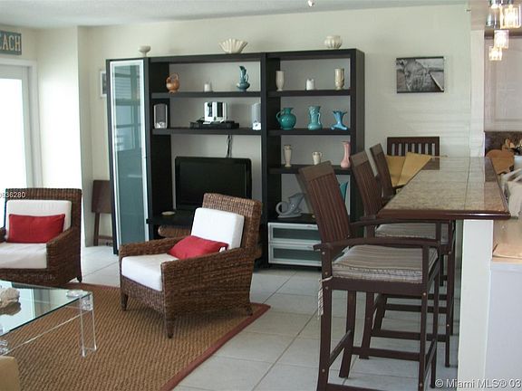 5th image of 7135 Collins Ave APT 1021