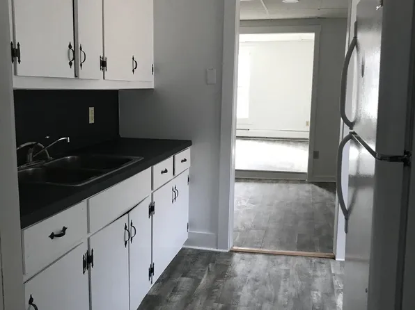 1531 Maple Street, Hartford, VT 05047