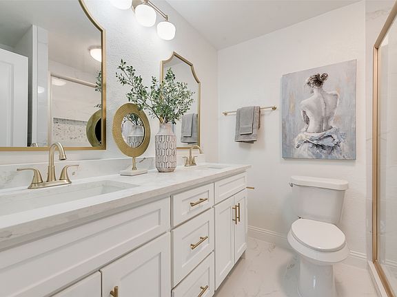 3rd image of 2234 Aloha Dr