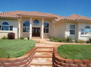 5665 Summit View Dr, Pueblo, CO 81004