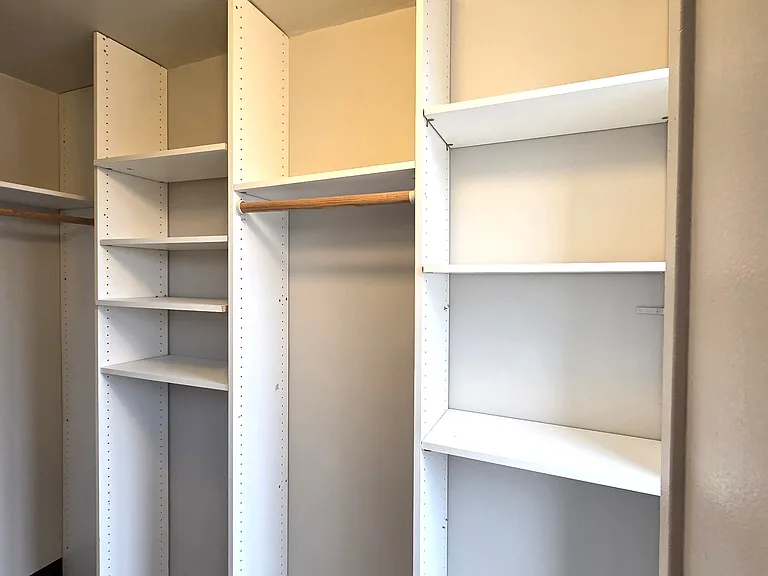 Walk-in_03072026