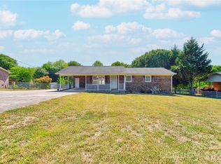 508 Lee Dr, Shelby, NC 28152