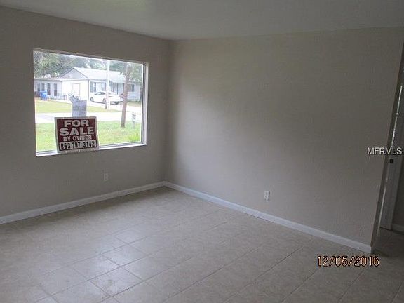 5th image of 173 NW 10th Dr