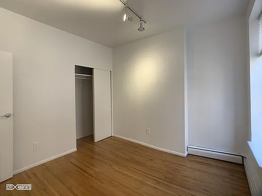 Rented by Citi Habitats | media 43