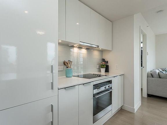5th image of 1308 Hornby St #1201