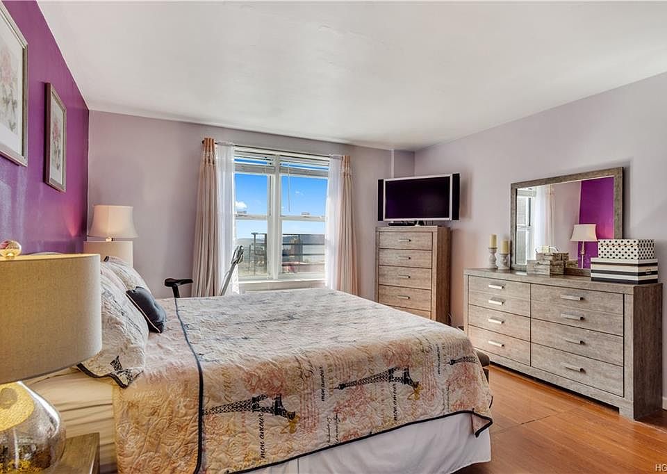 1st image of 42 Pine St APT 6T