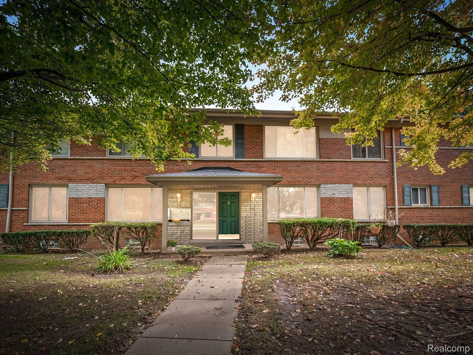 1195 Derby Rd APT 8 photo 1
