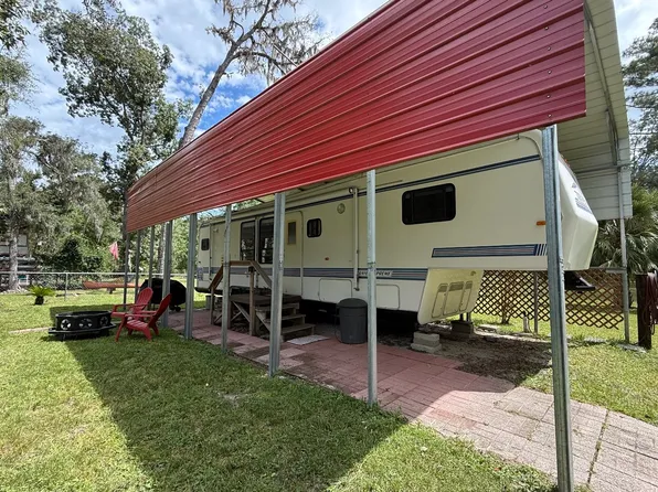 187 NW River Bank Rd, Mayo, FL 32066