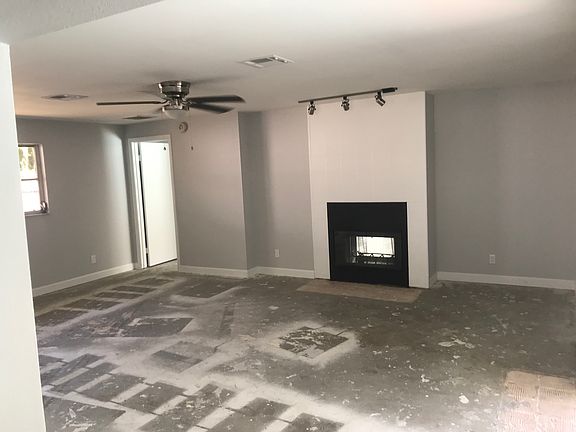 4th image of 2836 Saint Croix Dr