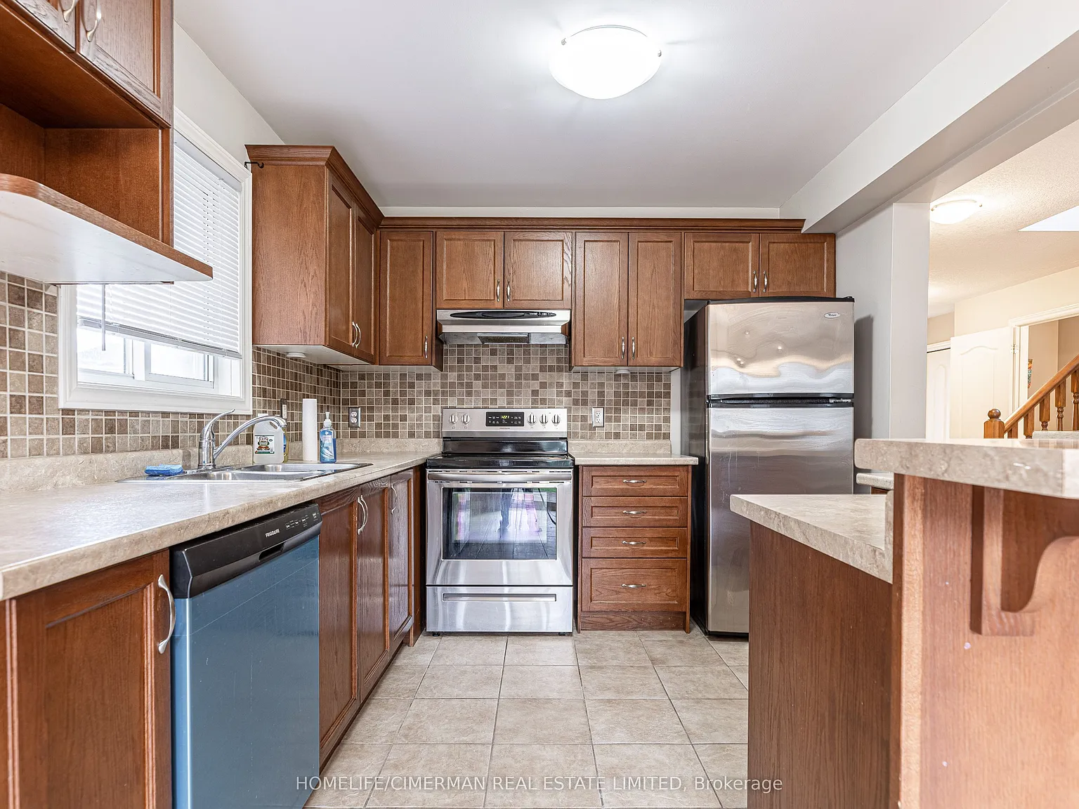 4 bed, $2,800 — Photo 4