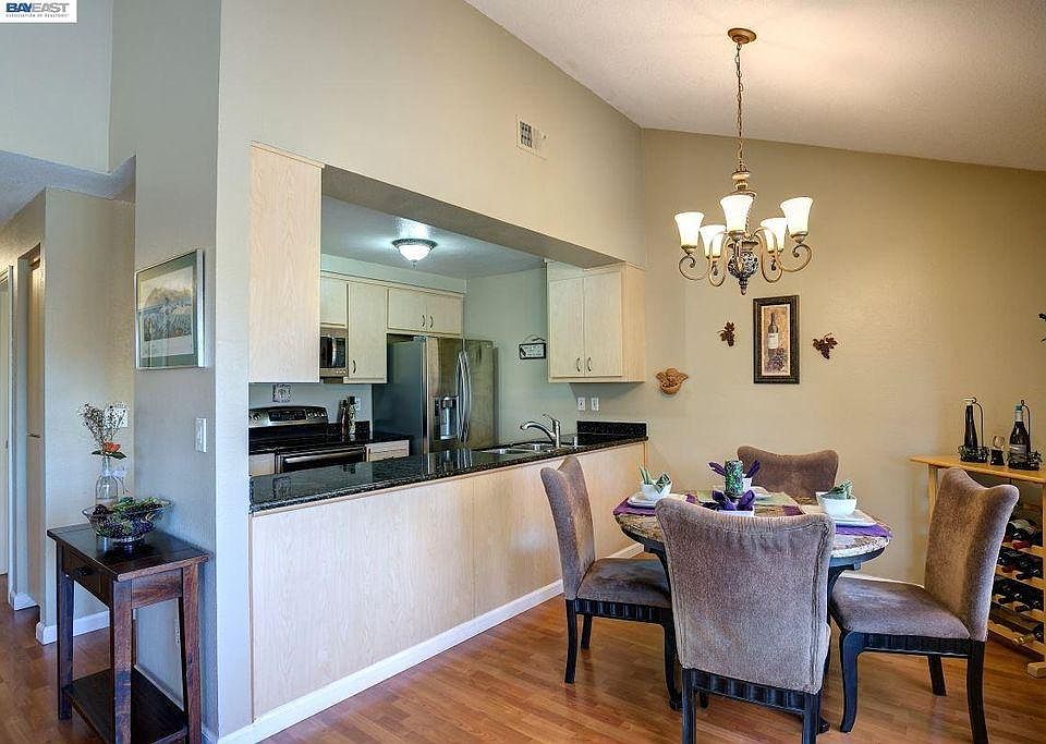 1st image of 4356 Golf Dr